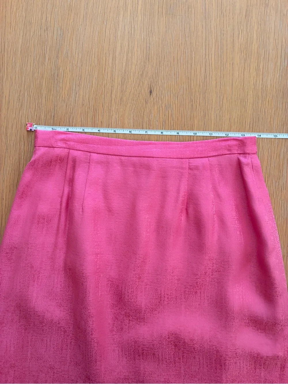 Vintage Papell Petites-100% Silk-Fuchsia-Pink Pencil Skirt-Barbiecore-90s-6P